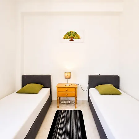 Apartamento Eliseos Casa Jardín Torrevieja